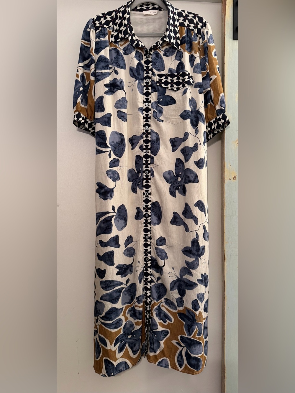 Entro Button-Front Midi Dress with Navy Floral Print and Tan Accents
